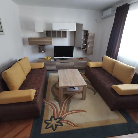 007 Apartments - Strumica, Macedonia ภายนอก รูปภาพ