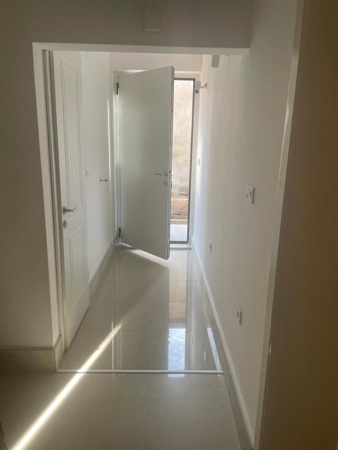 007 Apartments - Strumica, Macedonia ภายนอก รูปภาพ
