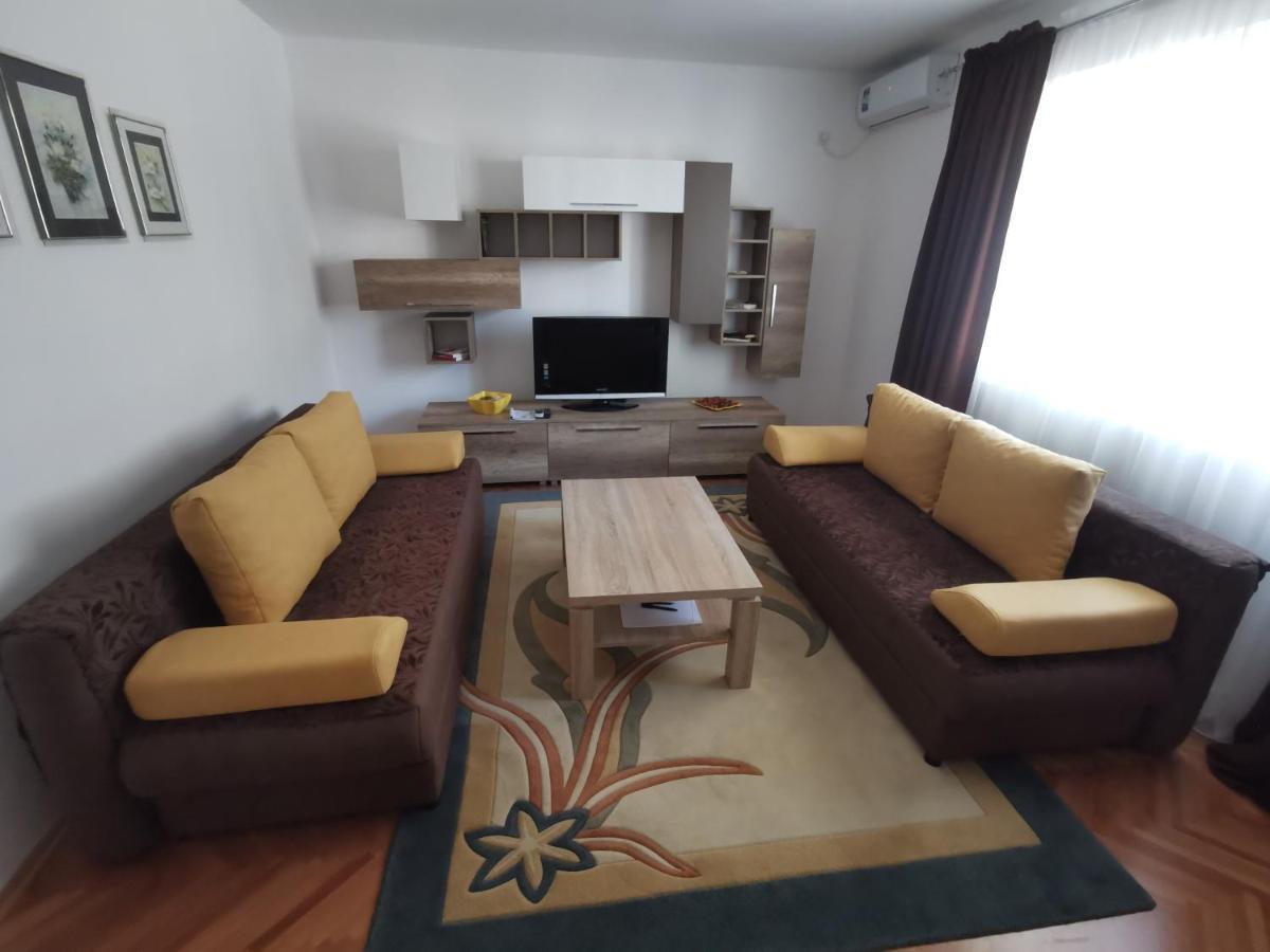 007 Apartments - Strumica, Macedonia ภายนอก รูปภาพ